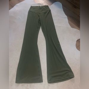 Aerie olive flare legging